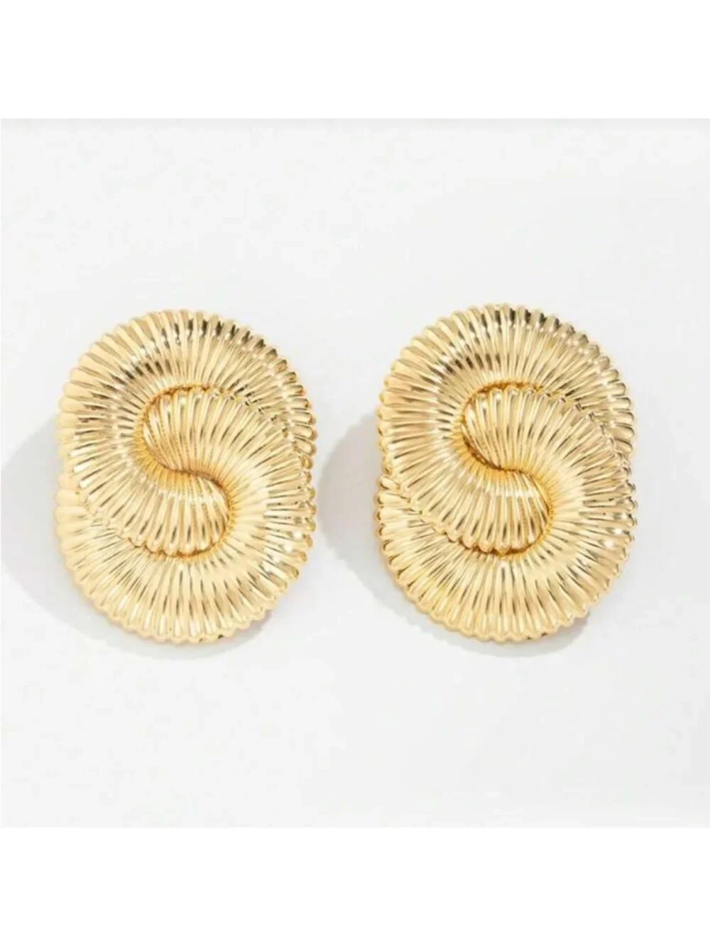 New! Gold Statement Earrings (3003) NWOT